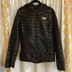 North Face Lightweight Hooded Full Zip Puffer XS